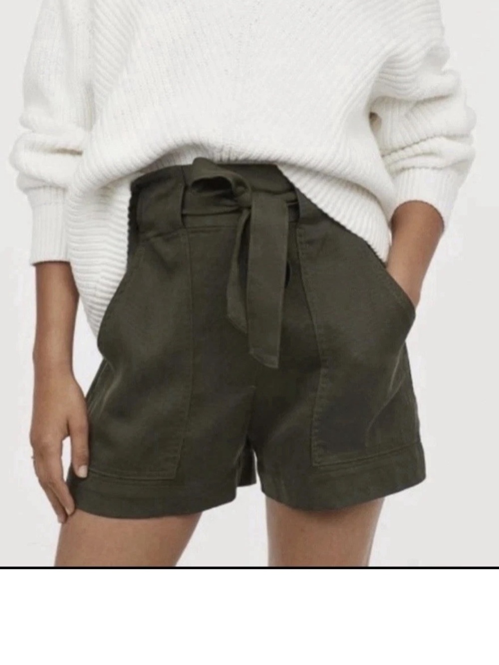 H&M White Paperbag Waist Shorts High Rise Belted Cotton Twill NWT Size 4 US Chic